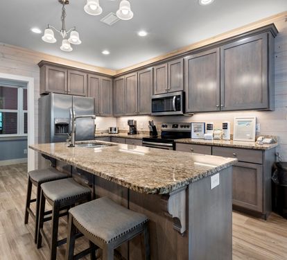Koastal Kabana Kitchen Island Seats 3