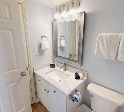 Guest Bathroom