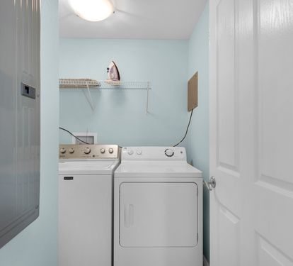 Convenient Laundry in Unit