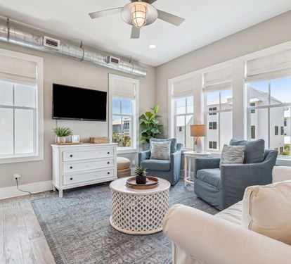 3rd Floor Living Area