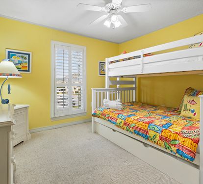 Guest Bedroom - Twin-over-Full with a Full Trundle Bunk