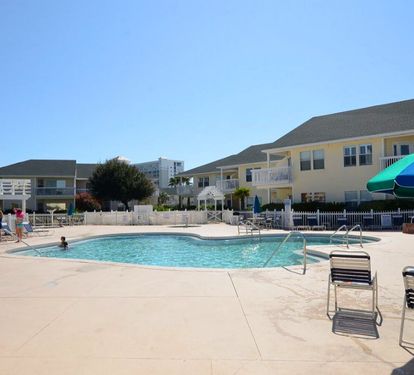 Another inviting community pool at Sandpiper Cove Resort, perfect for swimming, lounging, and soaking up the Florida sunshine in a relaxed, family-friendly atmosphere.