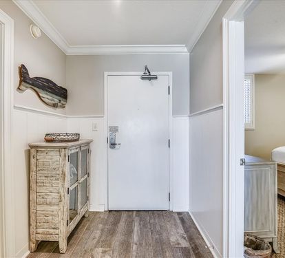 Floor Plan-Entry-_KLH7739