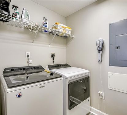 Floor Plan-Washer Dryer-_KLH7799