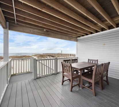Bonhomme Richard East Private Deck Off Living Room