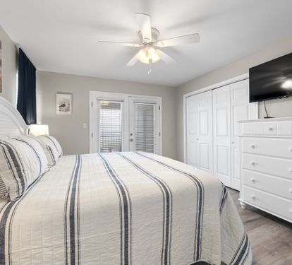 Bonhomme Richard East Primary Bedroom with King Bed