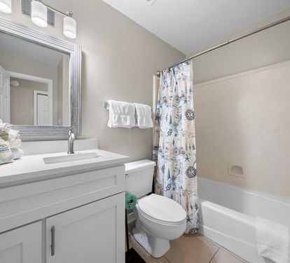 Bonhomme Richard East Bathroom 2 with Tub Shower Combo