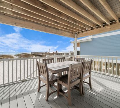 Bonhomme Richard West Private Deck Off Living Room with Outdoor Dining for 6