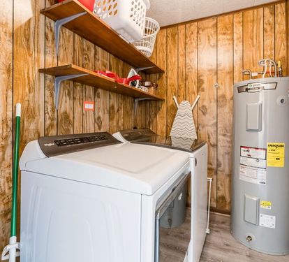 Klitzke Laundry Room with Full Sized Washer + Dryer