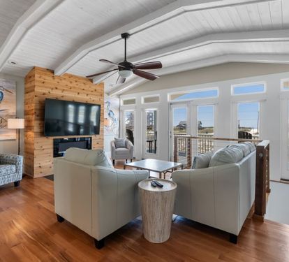 Laguna Beach Daze Living Room with Queen Sleeper
