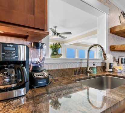 Laguna Beach Daze Drip Coffee Maker
