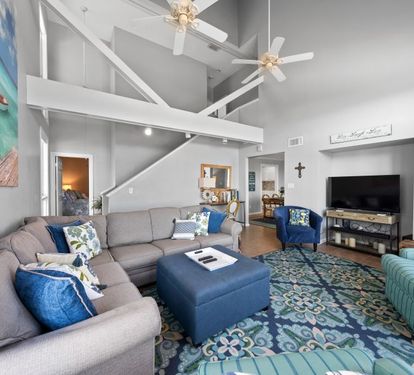 Marilyn's Cottage Living Room