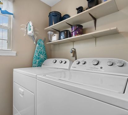 Sunset Daze Full Size Washer + Dryer