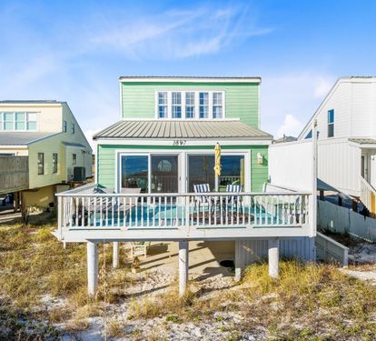 The Beach Shack Beachside Exterior