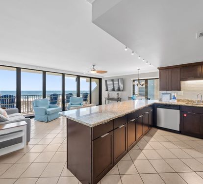 Island Winds 280 Fully Equipped Kitchen