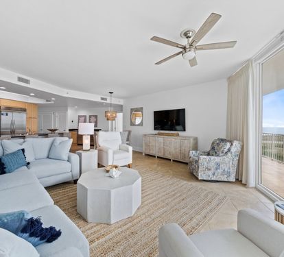 Caribe 901D Living Room