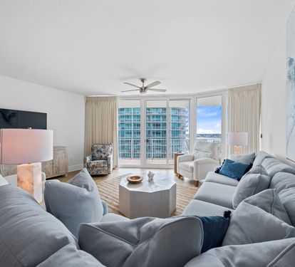 Caribe 901D Living Room