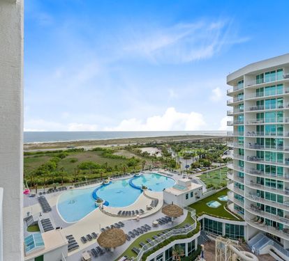 Caribe 901D Pool, Gulf, and Marina Views from Balcony