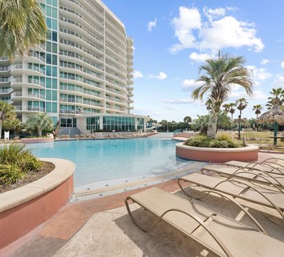 18 Caribe Outdoor Pool Lounge Chairs