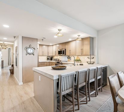 Bar Seating for 4 + Built-In Wine Cooler!