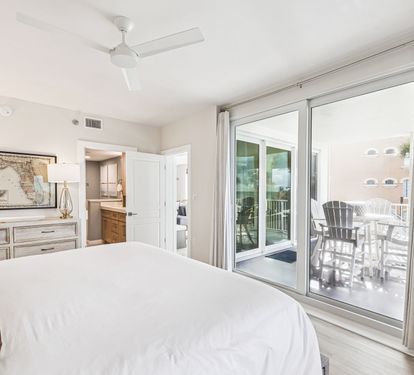 Primary King Suite - Flat-Screen TV & Gulf-Front Balcony Access