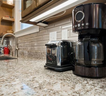 All Moh's Paradise Drip Coffee Maker