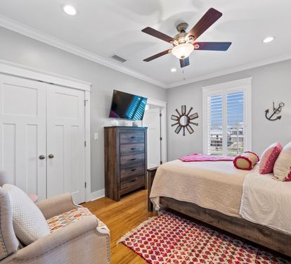 All Moh's Paradise Bedroom 3 with Queen Bed
