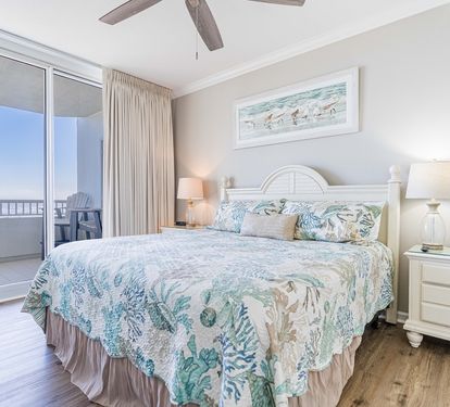 Beach Club 303B Primary Bedroom with King