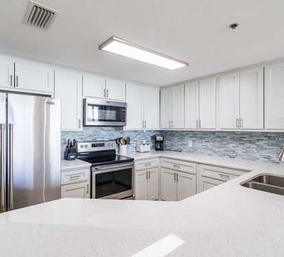 Beach Club 303B Kitchen