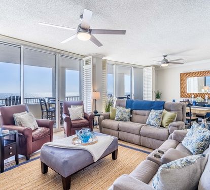 Beach Club 1705B Living Room