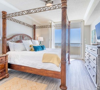Beach Club 1705B Primary Bedroom with King Bed