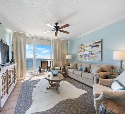 Beach Club 1208C Living Room