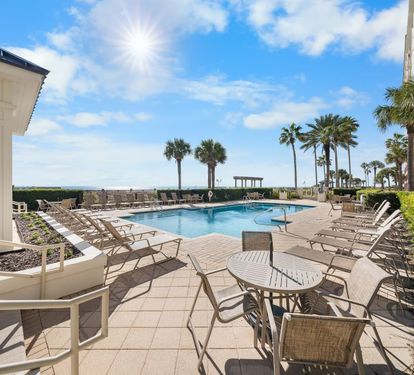 Beach Club Catalina Pool Deck / Lounge Area
