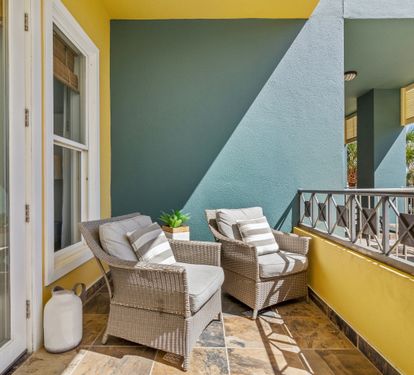 Relax on the private balcony with comfortable seating, partial Gulf views, and a front-row seat to the charm of Scenic 30A.