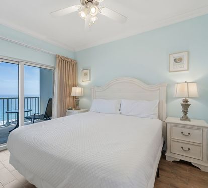 Crystal Tower 1604 Primary Bedroom with King Bed