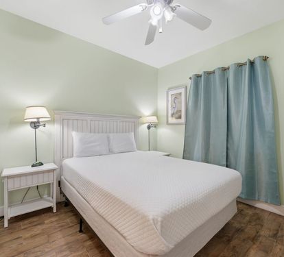 Crystal Tower 1604 Bedroom 2 with Queen Bed