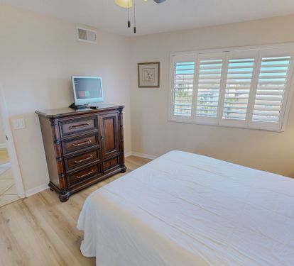 Guest Bedroom 1