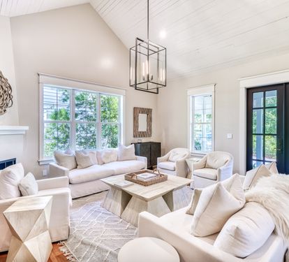 Inviting 1st Floor Living Area