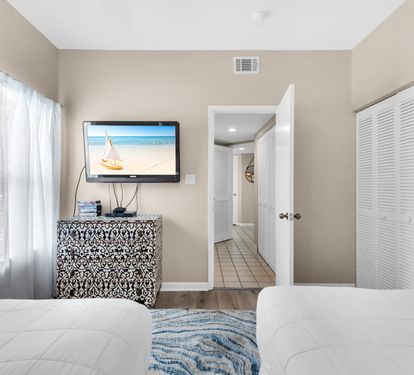 Bedroom 2 with Flat Screen TV
