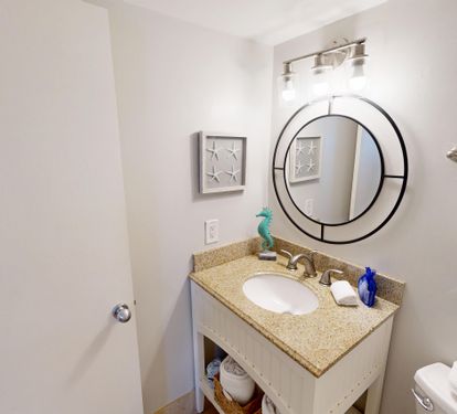 Guest Bathroom