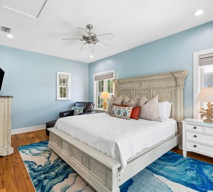 2nd Floor - Primary King Suite