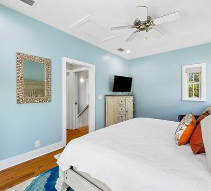 Primary King Suite - Private Balcony + Flat-Screen TV
