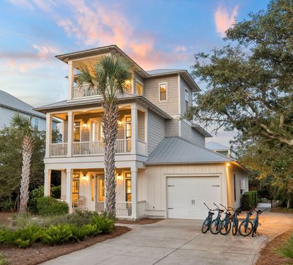 Welcome to '134 Walton Gulfview' in Seacrest West!