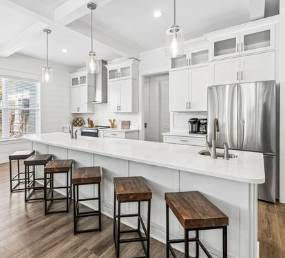 Spacious & Fully Equipped Chef's Kitchen