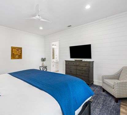 Primary King Suite - Equipped with a Flat-Screen TV