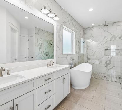 Primary King En-Suite - Dual Vanities