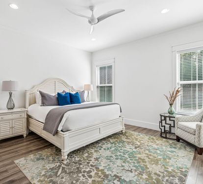 1st Floor - Primary King Suite