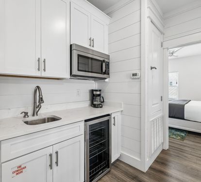 Take Advantage of the Kitchenette - Perfect for Quick Snacks!