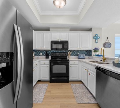 Crystal Shores West 501 Kitchen