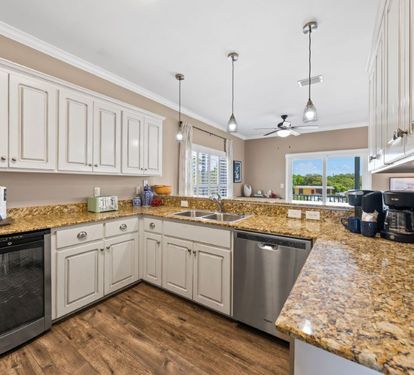 Salty Seashell Fully Equipped Kitchen